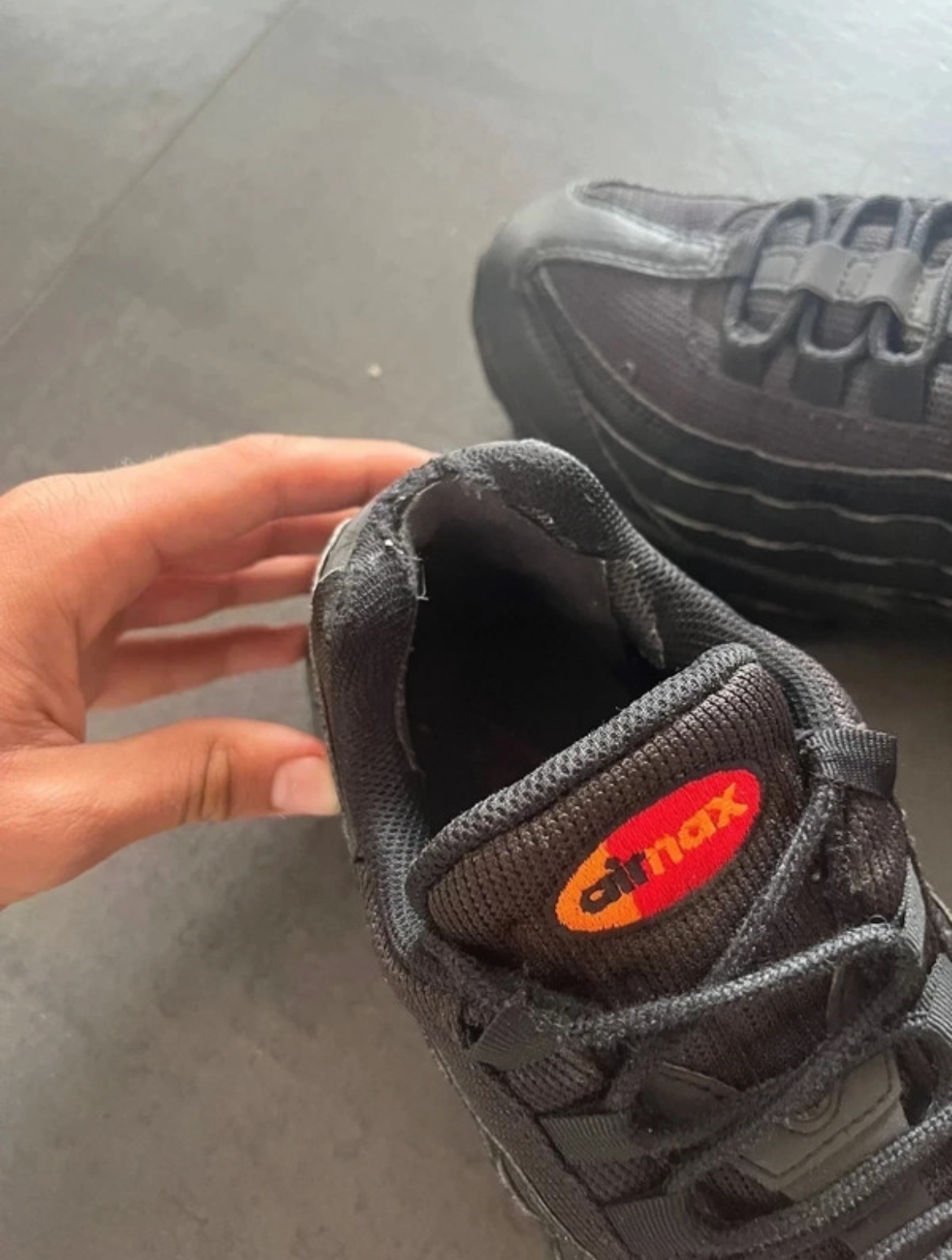 Nike Air Max 95 Black Orange Red (str 42)