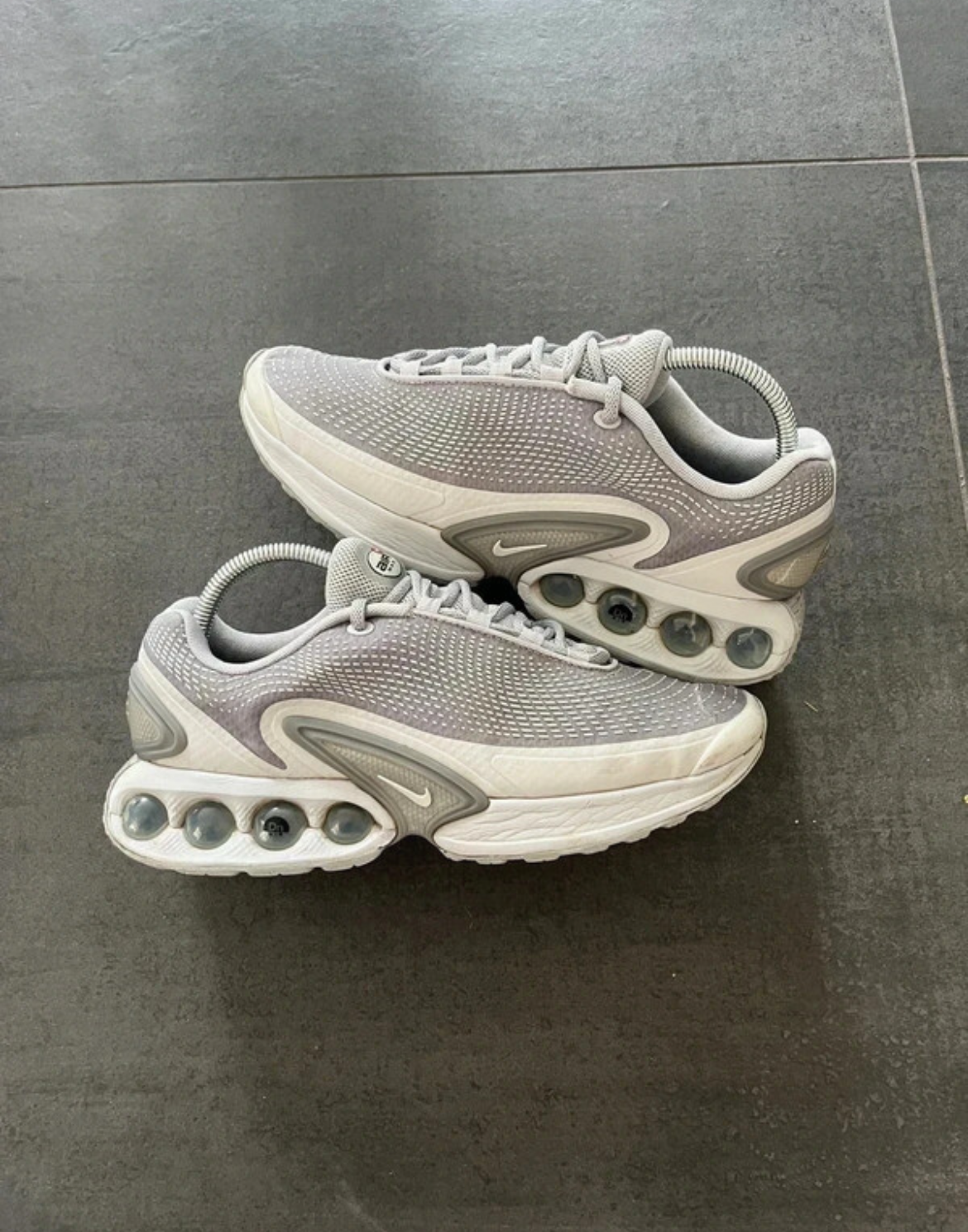 Nike Air Max DN Wolf Grey (Str 42)