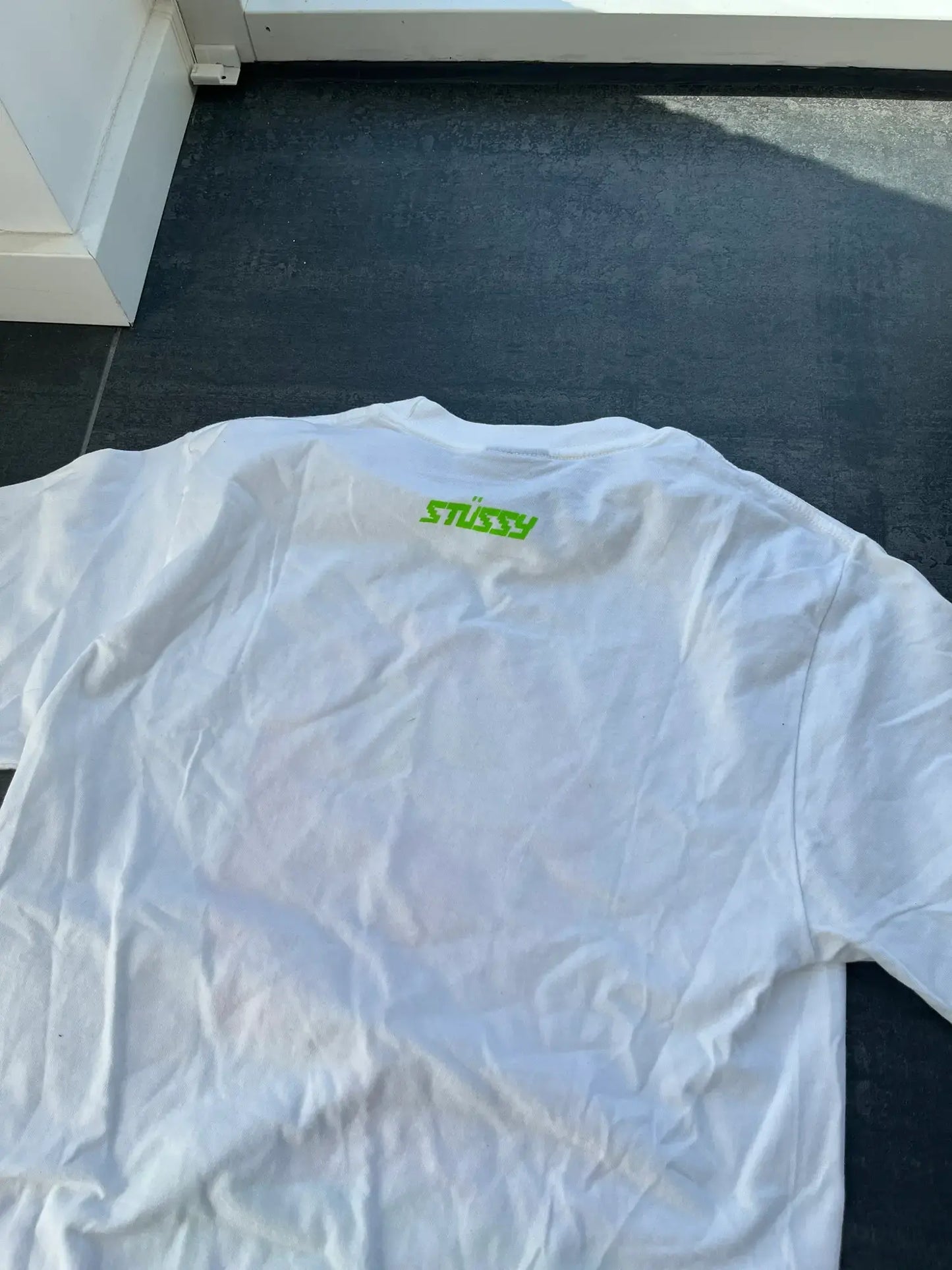 Stussy “escape” tee (Str. S)