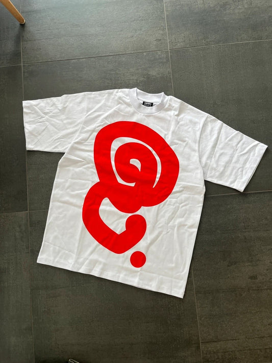 Quratee red logo tee