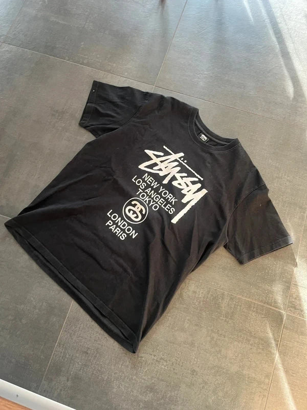 Stussy world tour tee Black (Str L)
