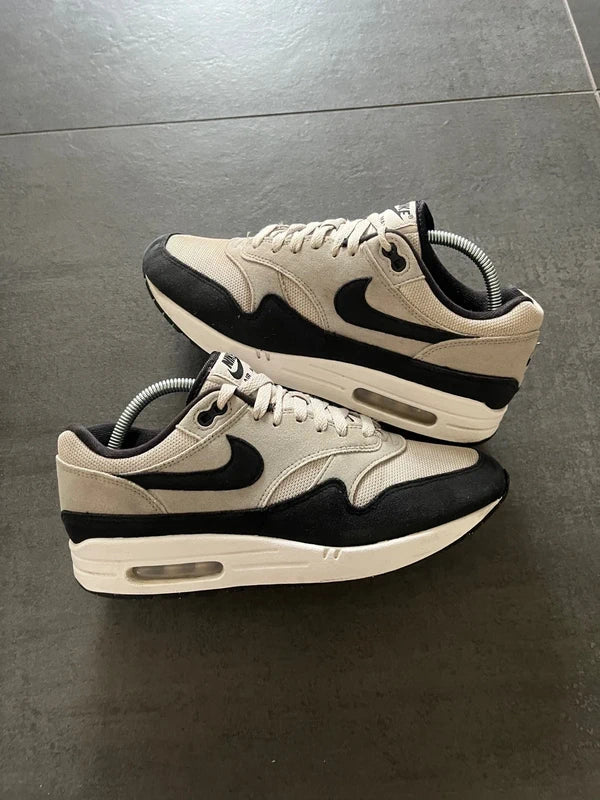 Nike Air Max 1 White Black (Str 42,5)