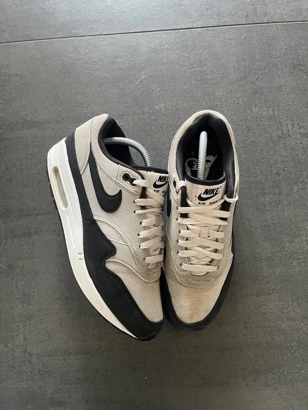 Nike Air Max 1 White Black (Str 42,5)