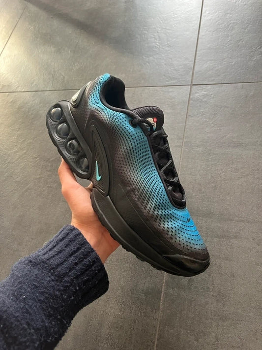 Nike Air Max DN Black Baltic blue (Str 43)