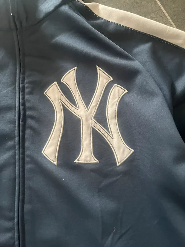 New York Yankees baseball zipped sweater navy blue (Str L)